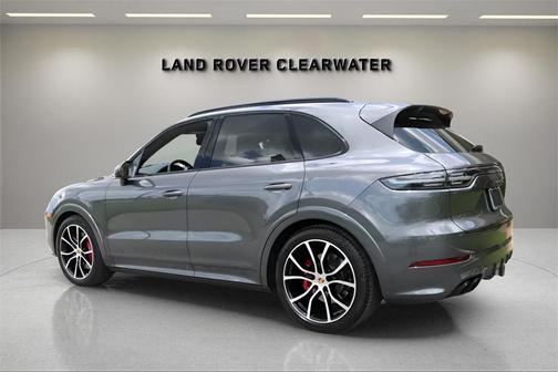2022 Porsche Cayenne GTS