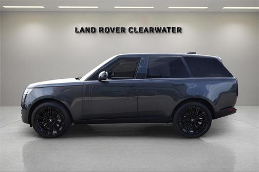 2025 Land Rover Range Rover P530 SE
