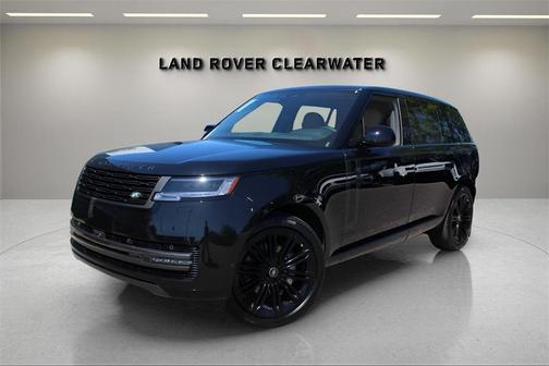 2025 Land Rover Range Rover P400 SE 7 Seat