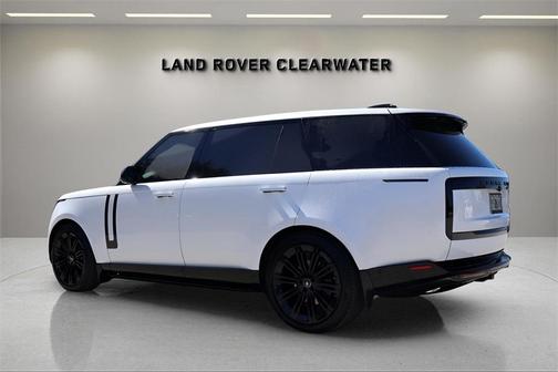 2024 Land Rover Range Rover P400 SE