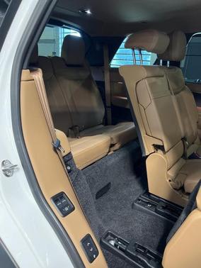 2024 Land Rover Range Rover P400 SE