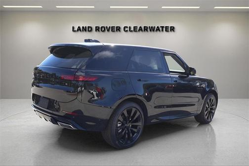2026 Land Rover Range Rover Sport 5.0 Supercharged Dynamic