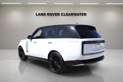 2024 Land Rover Range Rover P400 SE