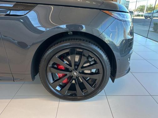 2025 Land Rover Range Rover Sport P530 Dynamic SE