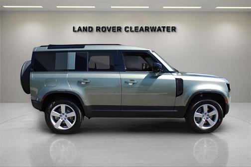 2025 Land Rover Defender P300