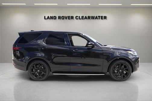 2025 Land Rover Discovery P300 S