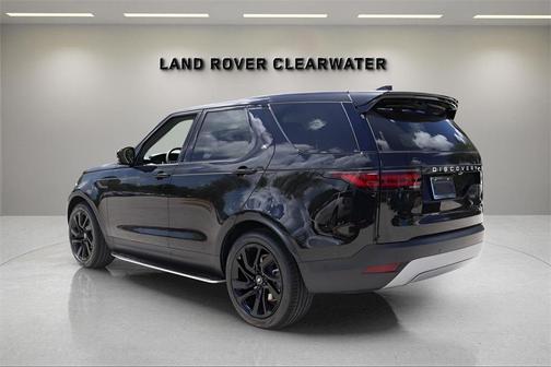 2025 Land Rover Discovery P300 S