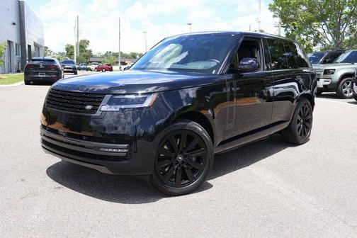2025 Land Rover Range Rover P550e SE