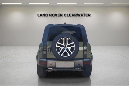 2026 Land Rover Defender 110 S