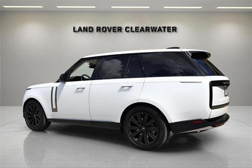 2023 Land Rover Range Rover P400 SE