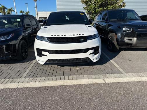 2025 Land Rover Range Rover Sport P530 Dynamic SE