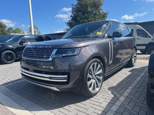 2025 Land Rover Range Rover AUTOBIOGRAPHY