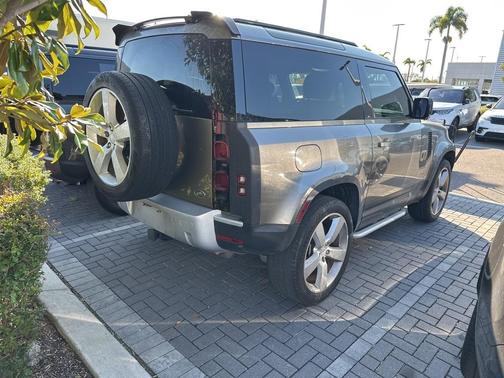 2023 Land Rover Defender 90 S