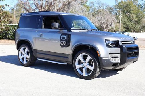 2023 Land Rover Defender 90 S