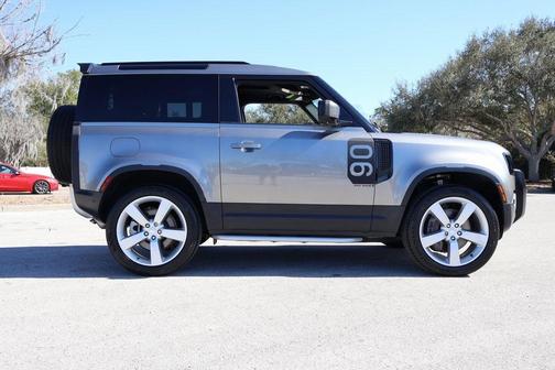 2023 Land Rover Defender 90 S