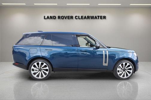 Petrolix Blue Gloss 2026 Land Rover Range Rover P530 SE 7 Seat