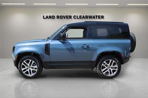 2025 Land Rover Defender P400 X-Dynamic SE
