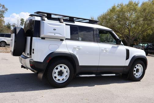 2023 Land Rover Defender 110 S