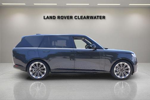 Carpathian Grey 2026 Land Rover Range Rover P400 SE 7 Seat