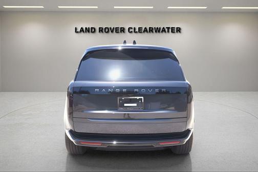 Carpathian Grey 2026 Land Rover Range Rover P400 SE 7 Seat