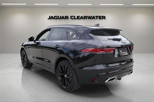 2026 Jaguar F-PACE P400 R-Dynamic S