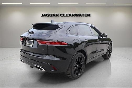 2026 Jaguar F-PACE P400 R-Dynamic S