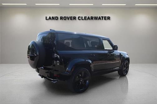 2025 Land Rover Defender P525 V8