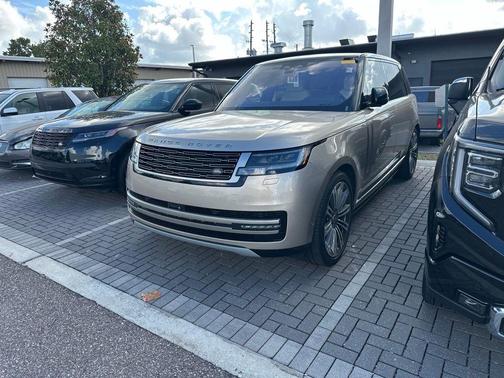 Batumi Gold 2023 Land Rover Range Rover P400 SE