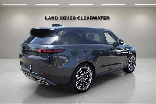 2025 Land Rover Range Rover Sport P360 SE