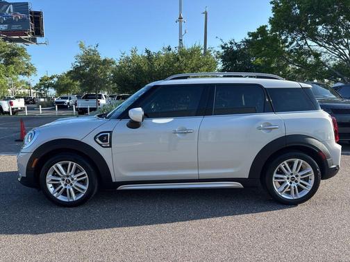 White Silver 2022 MINI Countryman Cooper S