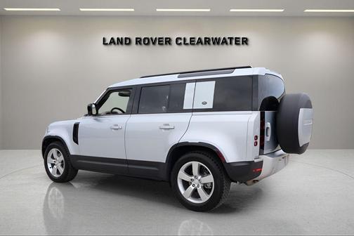 Hakuba Silver 2024 Land Rover Defender P300