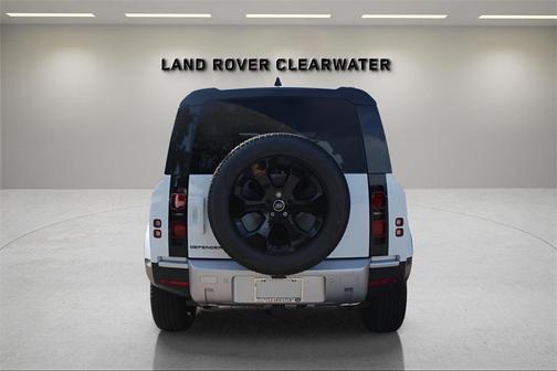 2025 Land Rover Defender P400 S