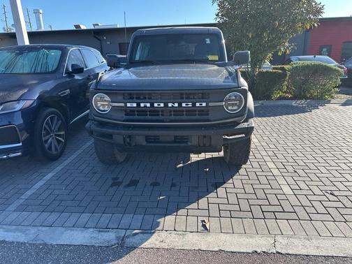 2022 Ford Bronco Black Diamond