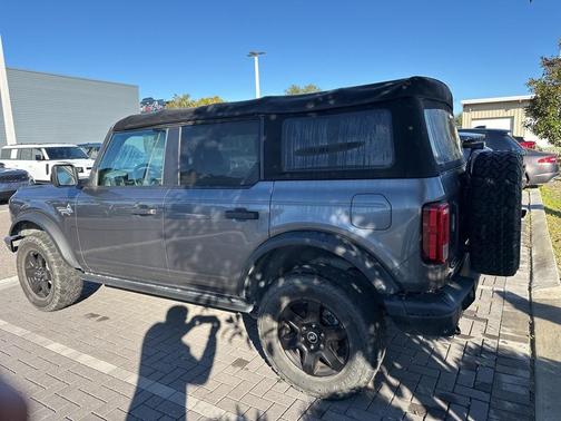 2022 Ford Bronco Black Diamond