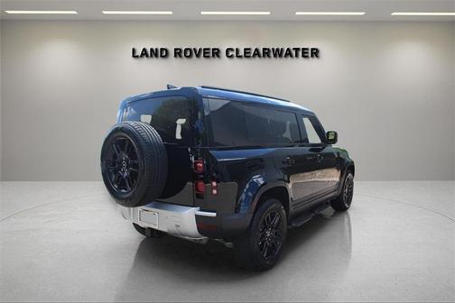 2025 Land Rover Defender P400 S