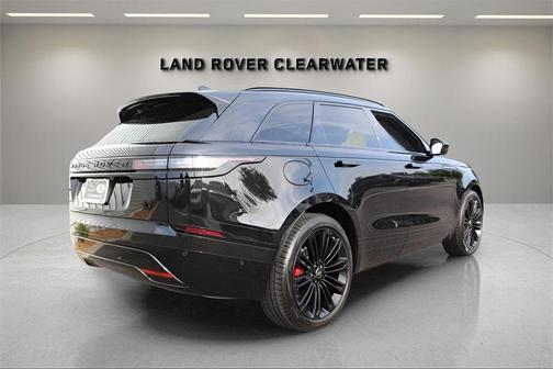 2025 Land Rover Range Rover Velar P250 Dynamic SE
