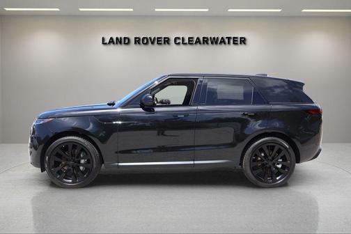 Santorini Black 2026 Land Rover Range Rover Sport SE