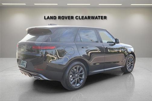 2025 Land Rover Range Rover Sport P360 S