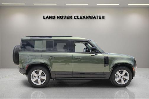 Woolstone Green 2026 Land Rover Defender P400 X-Dynamic SE