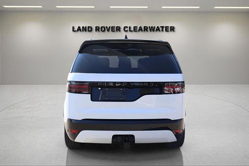 2026 Land Rover Discovery Dynamic SE