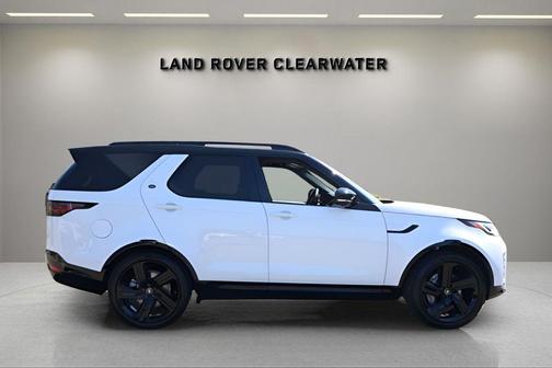 2026 Land Rover Discovery Dynamic SE