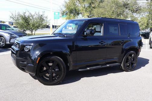 2026 Land Rover Defender 110 X-Dynamic SE