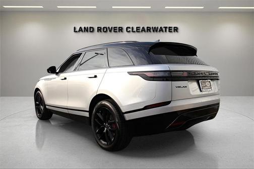 2025 Land Rover Range Rover Velar P250 Dynamic SE