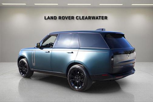 2026 Land Rover Range Rover P400 SE