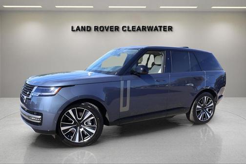 2026 Land Rover Range Rover P550e SE