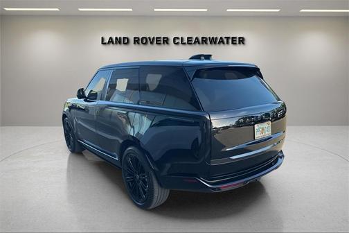 2024 Land Rover Range Rover P400 SE
