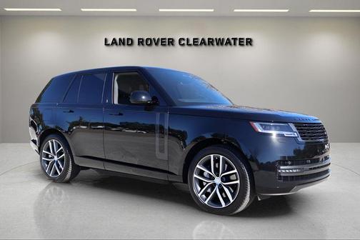 2025 Land Rover Range Rover P550e SE