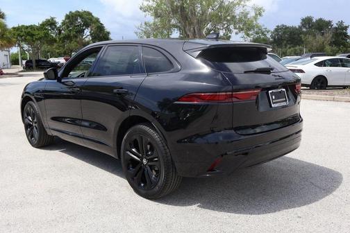 2026 Jaguar F-PACE P250 R-Dynamic S