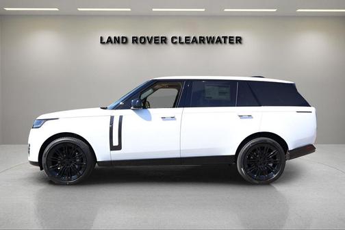 2026 Land Rover Range Rover P400 SE 7 Seat