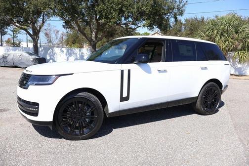 2026 Land Rover Range Rover P400 SE 7 Seat